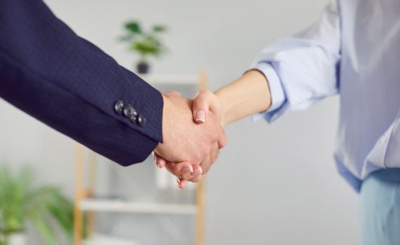 בעלות של 950 מיליון דולר: קרן אייפקס רוכשת את יד2