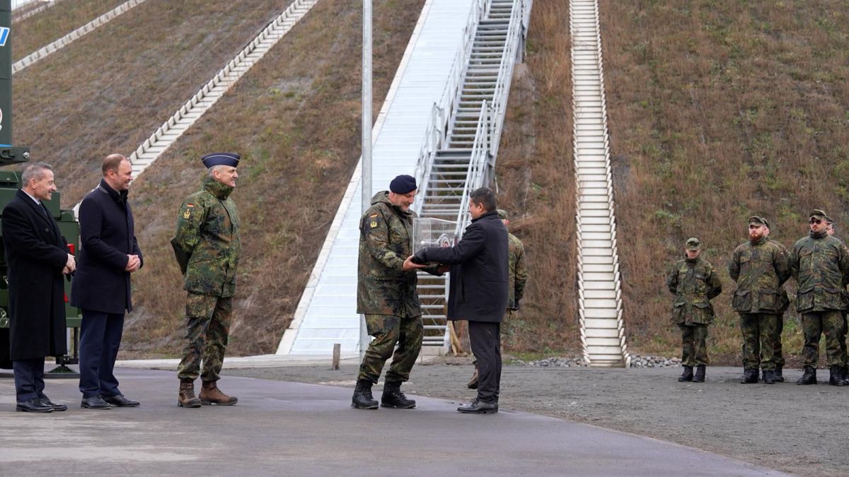 אבן דרך ביחסים: מערכת "חץ 3" הישראלית נמסרה לראשונה לגרמניה