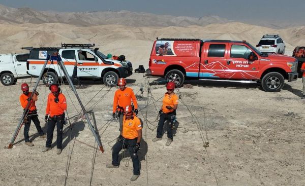 נערכים לסופה: יחידת המשטרה מזהירה משיטפונות