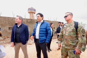 שגריר ארה"ב סייר בצפון: "האיום האיראני נוכח בכל גזרה"