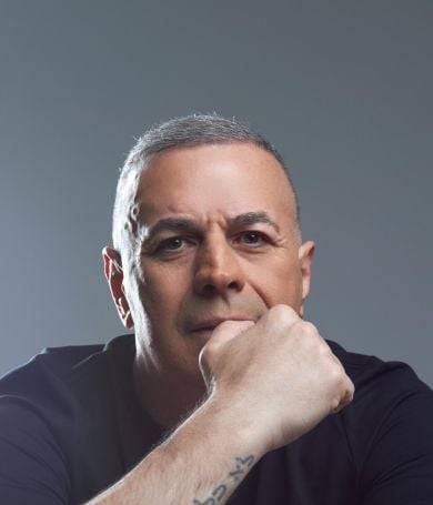 לכל הנסיכות של אבא: תמיר גל מוציא את "כפרוני אנא"