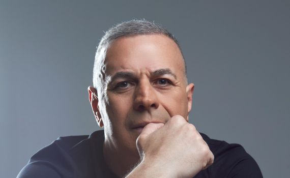 לכל הנסיכות של אבא: תמיר גל מוציא את "כפרוני אנא"