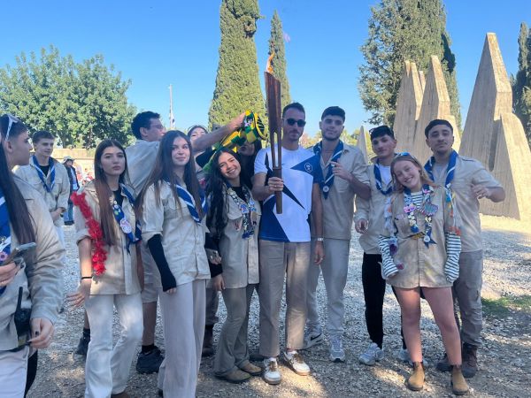 40 שנה אחרי האולימפיאדה של אביו: הדליק את הלפיד בקברי המכבים