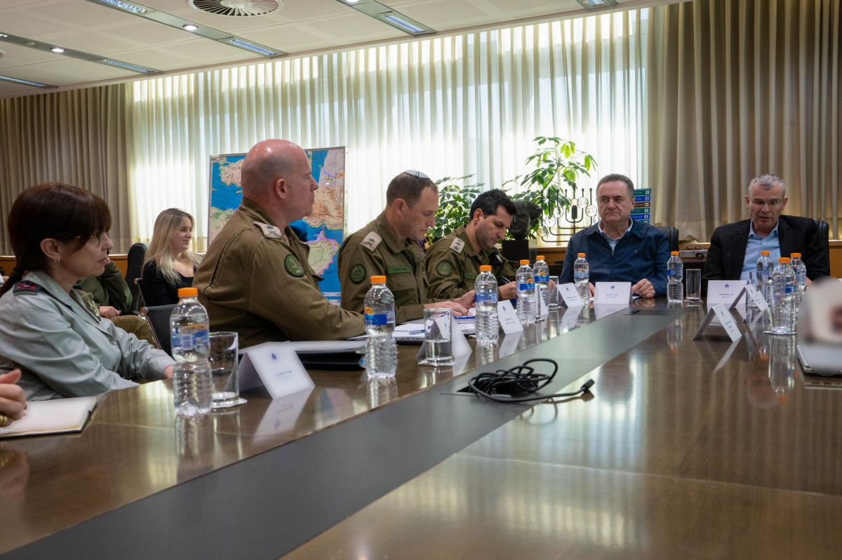 כ"ץ ולוין בוחנים הקמת בית דין צבאי ייעודי למחבלי הנוח'בה