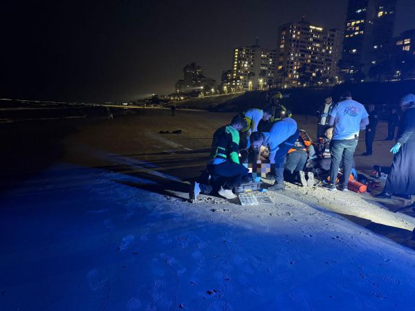 טביעה בבת ים: אישה נמשתה מהמים, מצבה אנוש