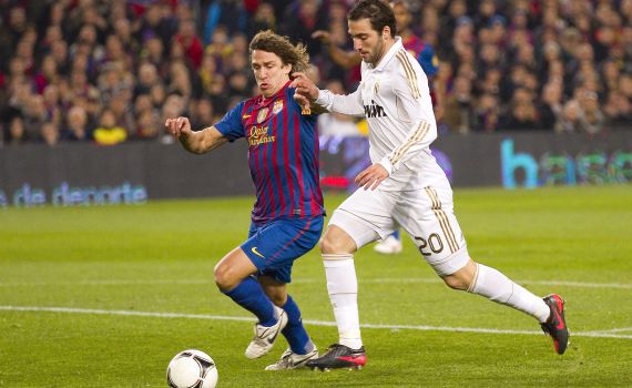 החלוץ שפספסנו: גונסאלו היגוואין חוגג 38 בצל השאלה הנצחית