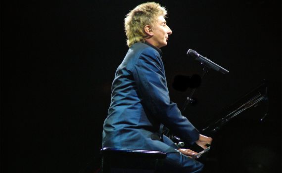 הזמר היהודי המפורסם חשף כי חלה בסרטן: "עובר בדיקות"