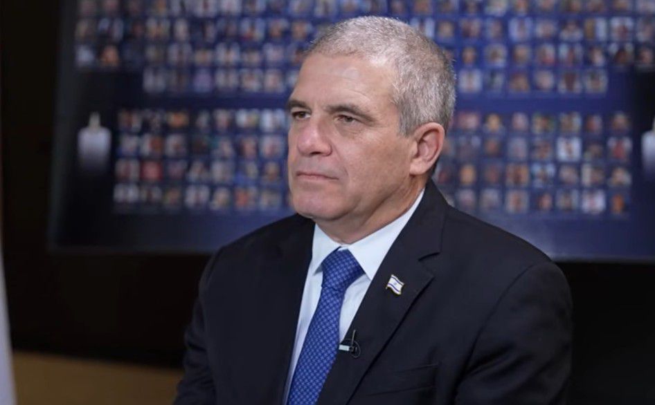 מאוד כעסתי על האיומים באמברגו": גל הירש פותח את הכל בראיון מ