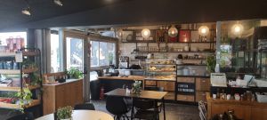 אחרי 18 שנה: בית הקפה הופך לכשר בזכות "מגייר המסעדות"