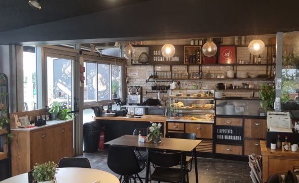 אחרי 18 שנה: בית הקפה הופך לכשר בזכות "מגייר המסעדות"