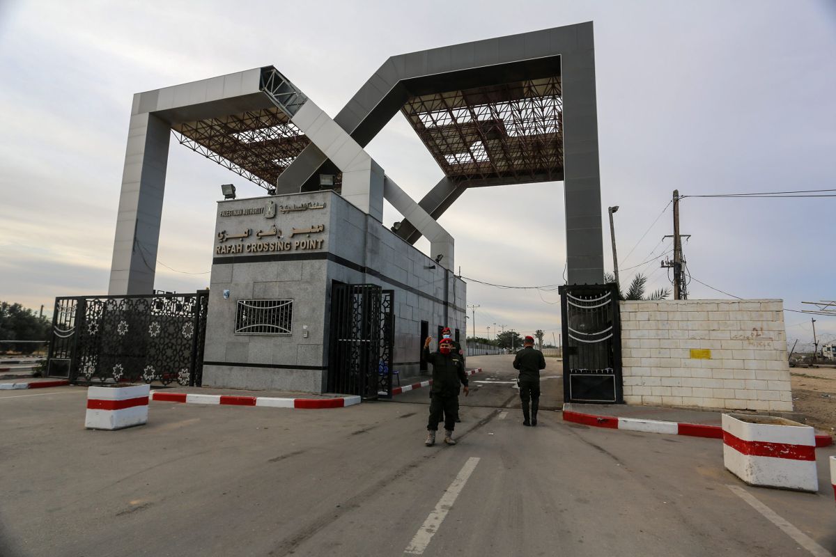 רשמית: מעבר רפיח נפתח לתנועה בשני הכיוונים