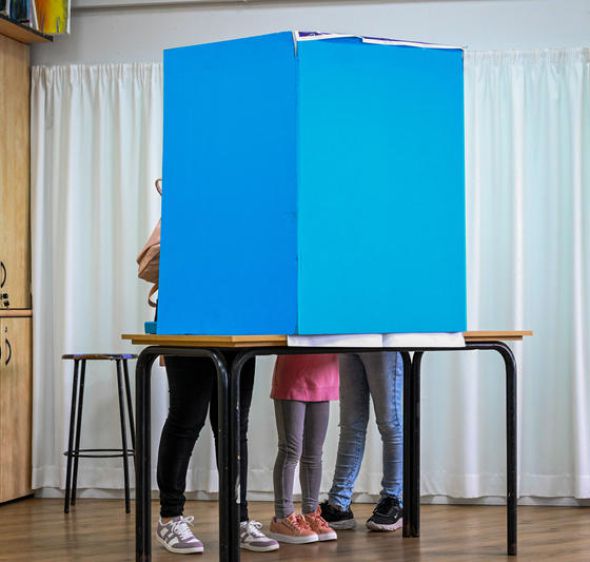 אחרי 13 שנים: טלטלה בוועדת הבחירות המרכזית