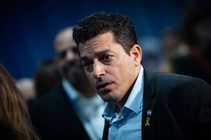 שיקלי פונה למפכ"ל המשטרה לפתוח בחקירה נגד היועמ"שית