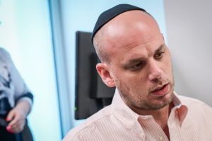 השופט חשף: אלי פלדשטיין ניסה להפוך לעד מדינה