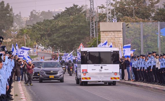 נתניהו בהלוויית רן גואילי: "גבורתו תעסיק אותנו ללא הרף"