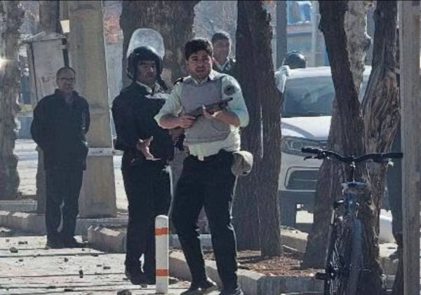 באיראן טוענים: עצרנו סוכן מוסד ישראלי