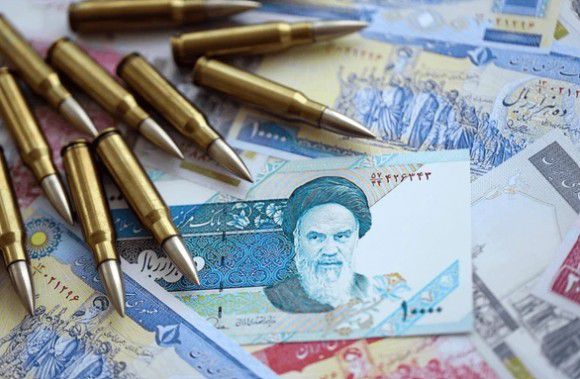 נפילה חסרת תקדים: המטבע האיראני ממשיך לצלול