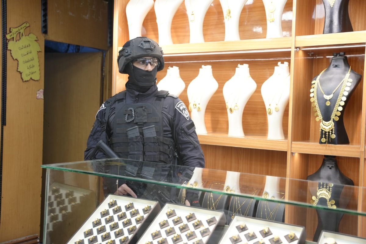 זהב בשווי של מיליון שקל: רשת מבריחי אמל"ח מיו"ש לפזורה נעצרה