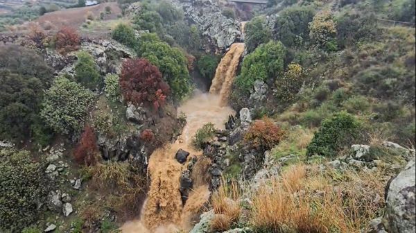 אחרי הגשם: זרימת מים אדירה בנחלי הצפון | צפו