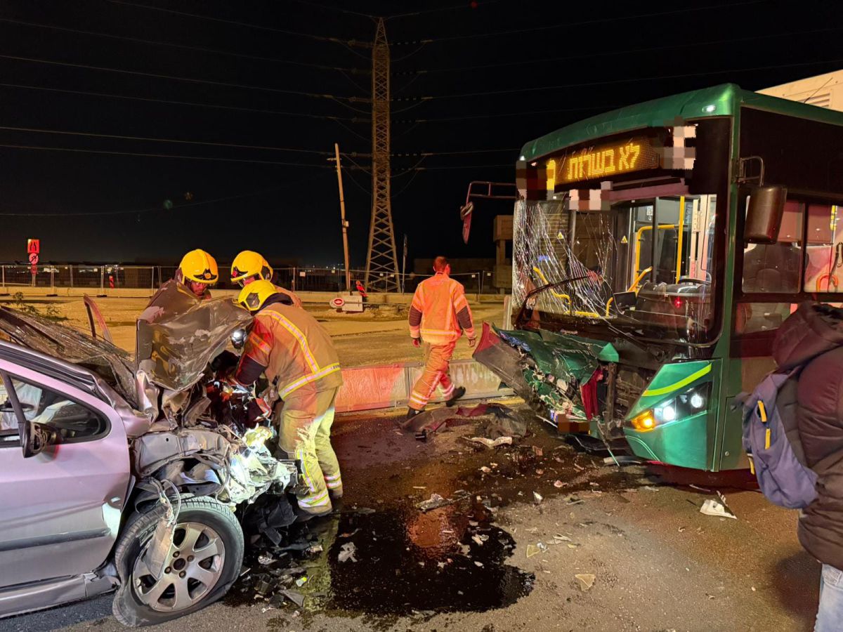 ראשון לציון: בן 35 נפצע קשה בתאונה במחלף מבוא איילון