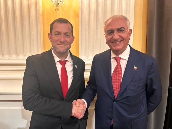 חסר תקדים: יוסי דגן נפגש עם יורש העצר האיראני