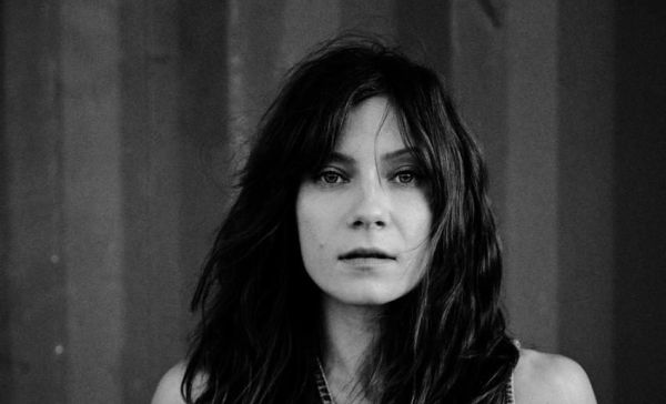 היא כבשה את "כוכב נולד" ו"הכוכב הבא": דיאנה גולבי בסינגל חדש