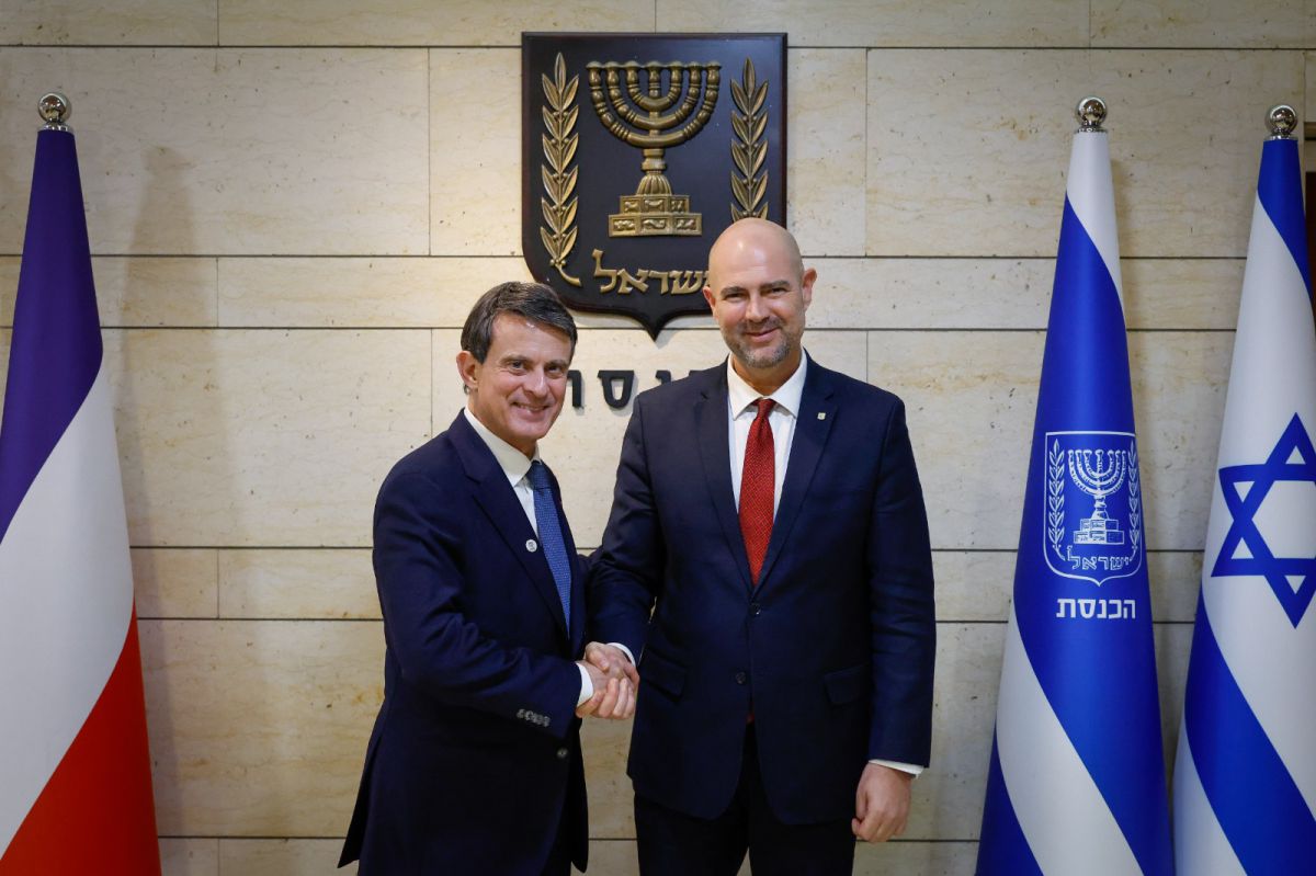 יו"ר הכנסת לראש ממשלת צרפת לשעבר: "מאוכזב מהנשיא מקרון"