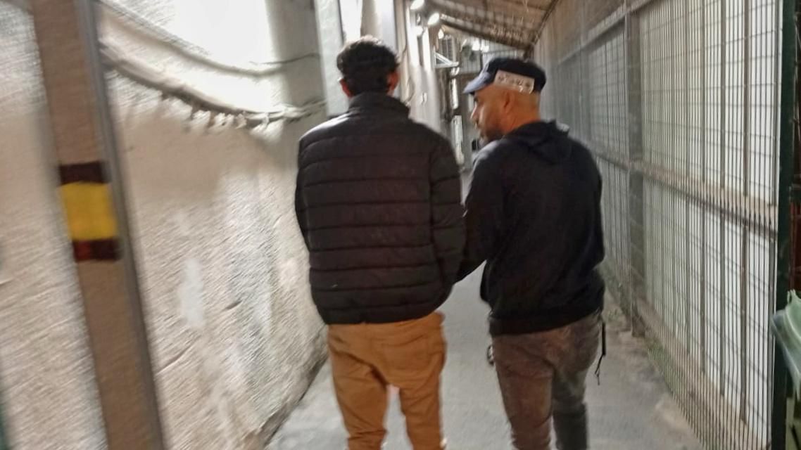 לא וויתר על המשחק: אוהד הפועל ת"א נעצר לאחר שהפר מעצר בית