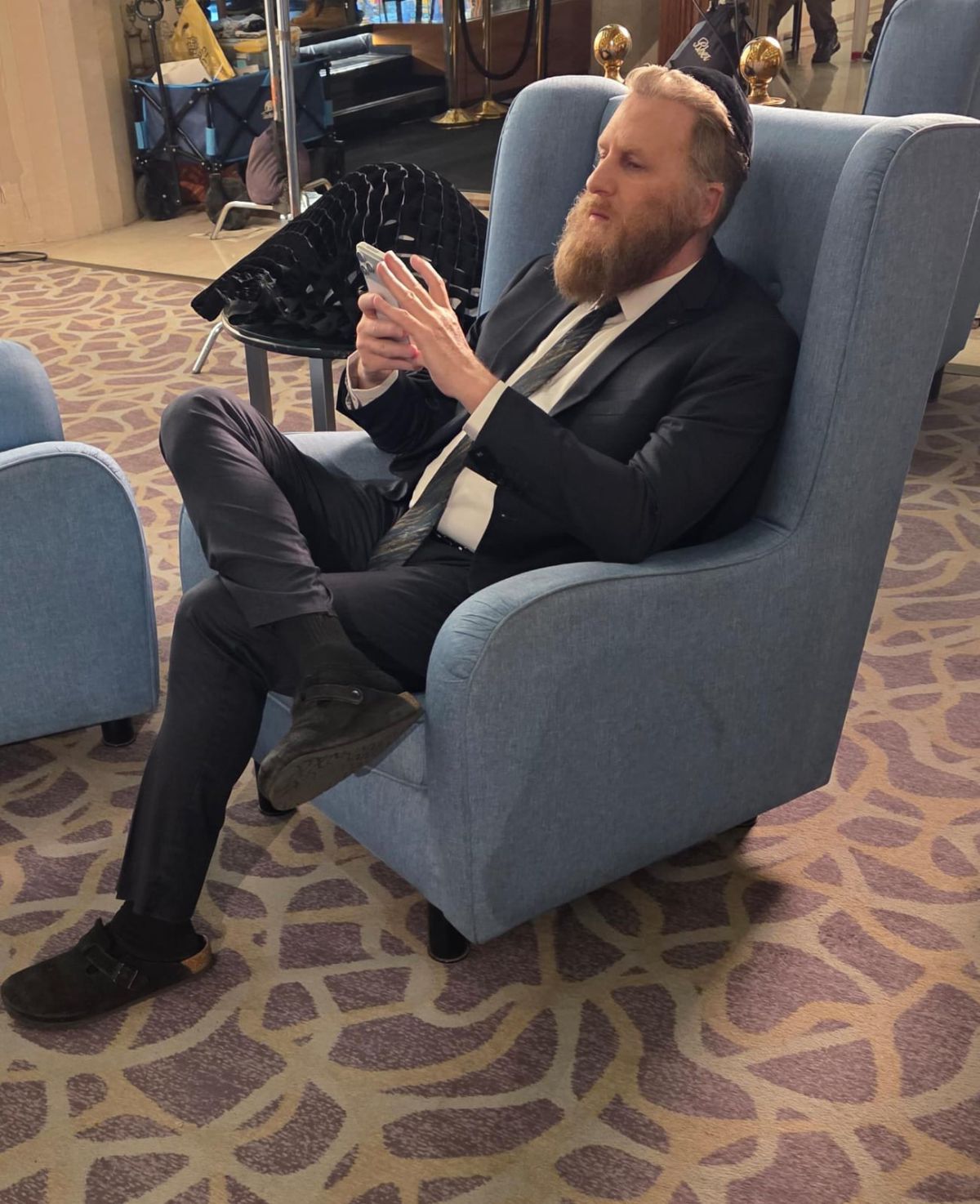 הצצה בלעדית ל"בחורים טובים 3". צפו