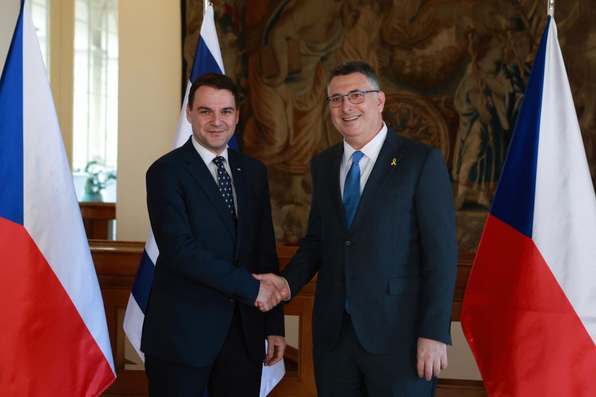 סער: קורא לאיחוד האירופי להגדיר את משמרות המהפכה כארגון טרור