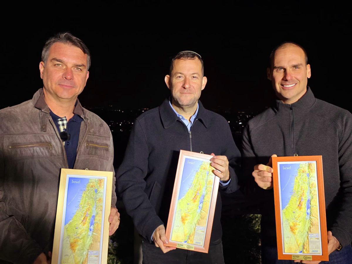 המועמד המוביל לנשיאות ברזיל: "ביקור ראשון כנשיא- בשומרון"