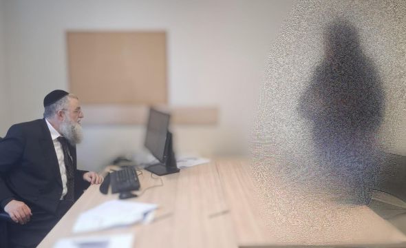 סגירת המעגל של מרים: דור שני להתבוללות שבה הביתה