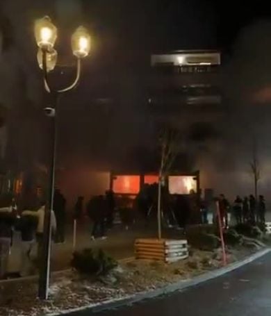 אסון בשוויץ: עשרות הרוגים ופצועים בפיצוץ באתר סקי. צפו