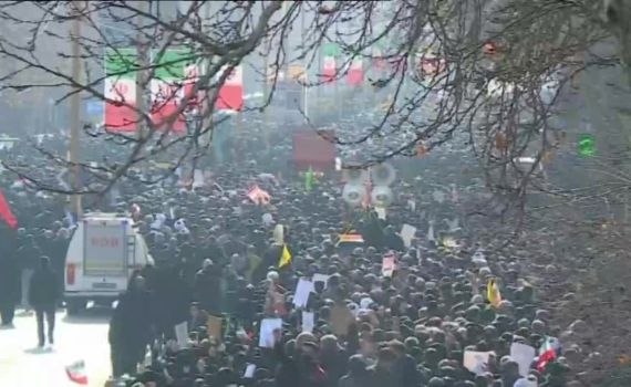 האופוזיציה באיראן טוענת: 12 אלף הרוגים בתוך 48 שעות