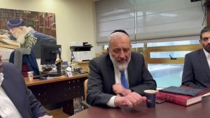 דרעי על אסון הפעוטון: "אסור להפעיל מעונות ללא פיקוח!"