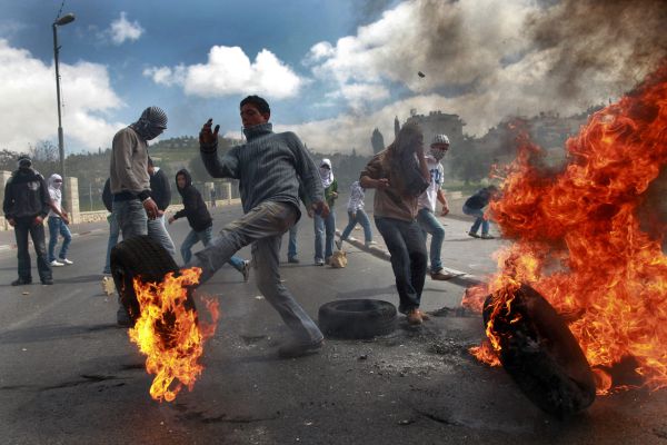 תביעת ענק נגד הרשות הפלסטינית: "רשות של רשע"