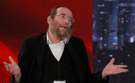 איש דגל התורה: יש חזירים בציונות הדתית. בליכוד נבלות. האזינו