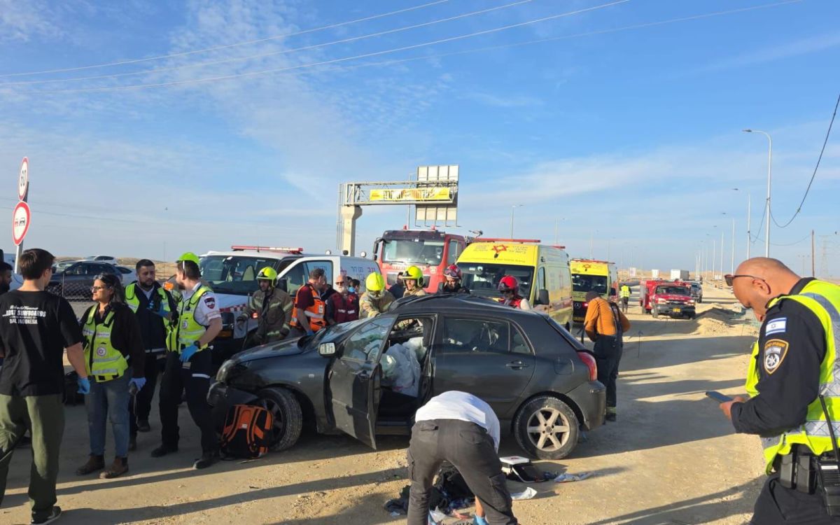 משאית פגעה ברכב פרטי: הרוגה ו-2 פצועים בתאונה בכביש 40