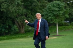 טראמפ הודיע על הקמת "מועצת השלום": "נבטיח פירוז מלא של עזה"