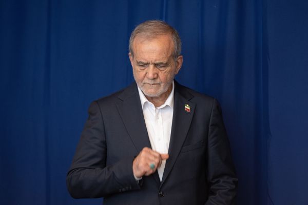 נשיא איראן בהצהרה דרמטית: "אני אשם במצב הנוכחי"