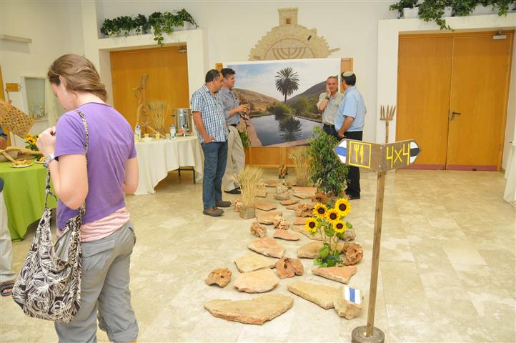 FAN_5297_resize (Small)