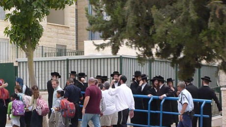 340364_10150782609135394_751040393_20561506_4622597_o