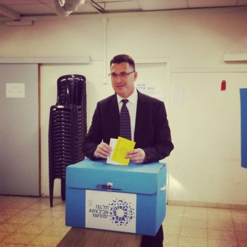 1403568_10202186443400622_1259364759_o