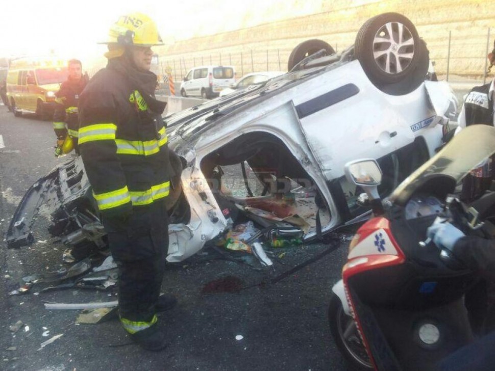 ay9uqu7j__w988h741q80