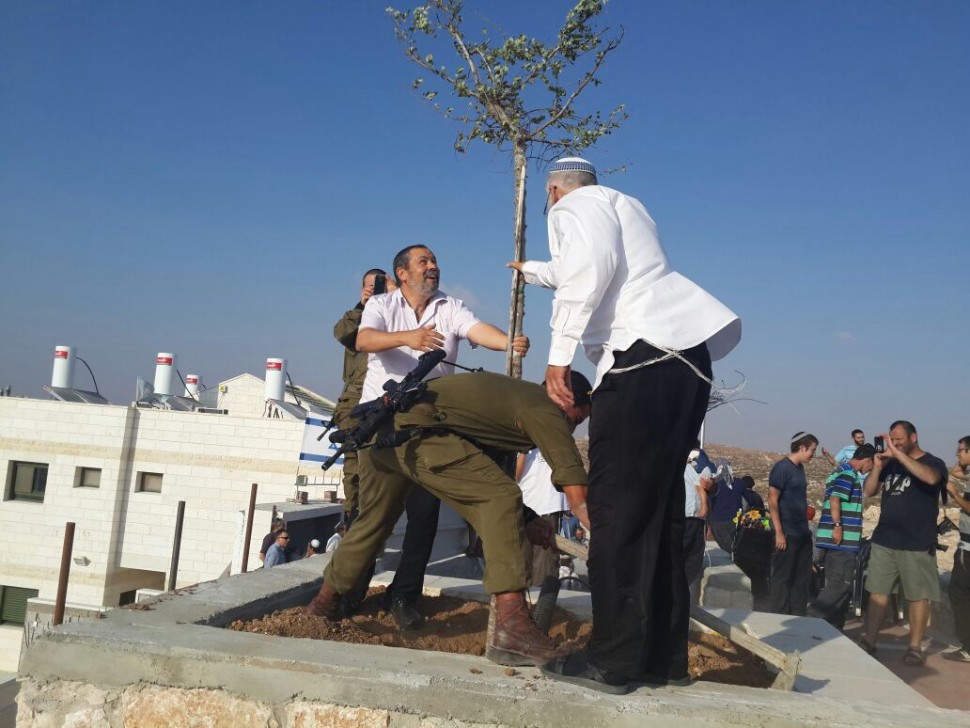 מצפה אשתמוע 5