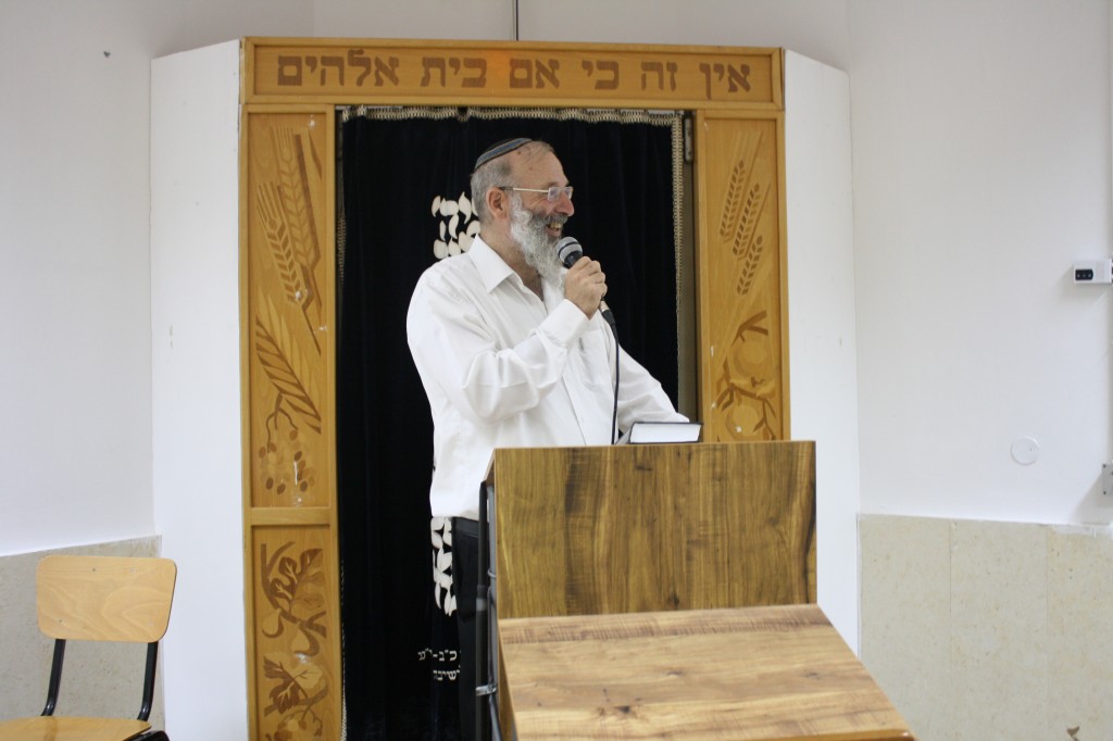 הרב בני מברך