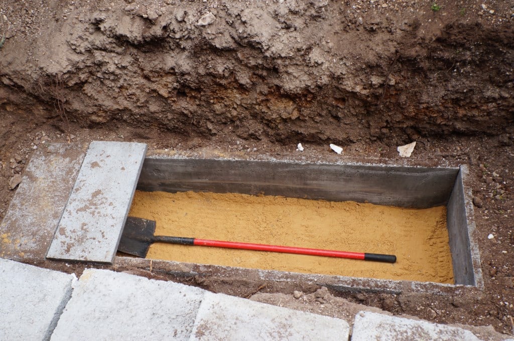 _____ ___ _____ ____ (11)