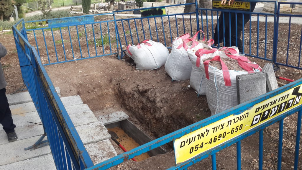 _____ ___ _____ ____ (13)