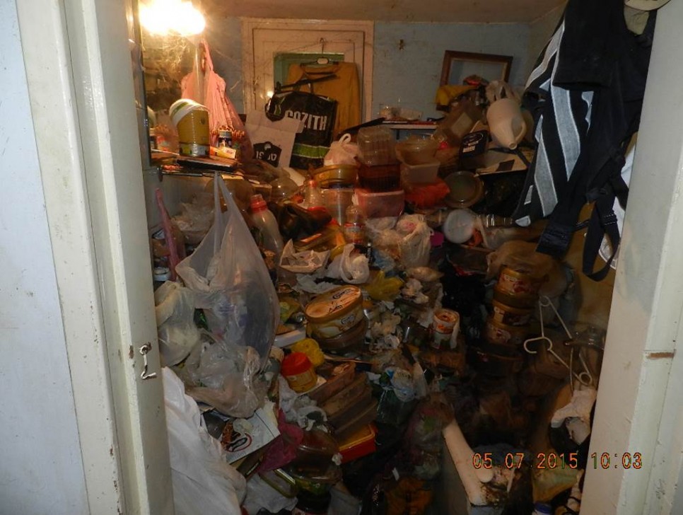 מקלחת ושירותים לפני