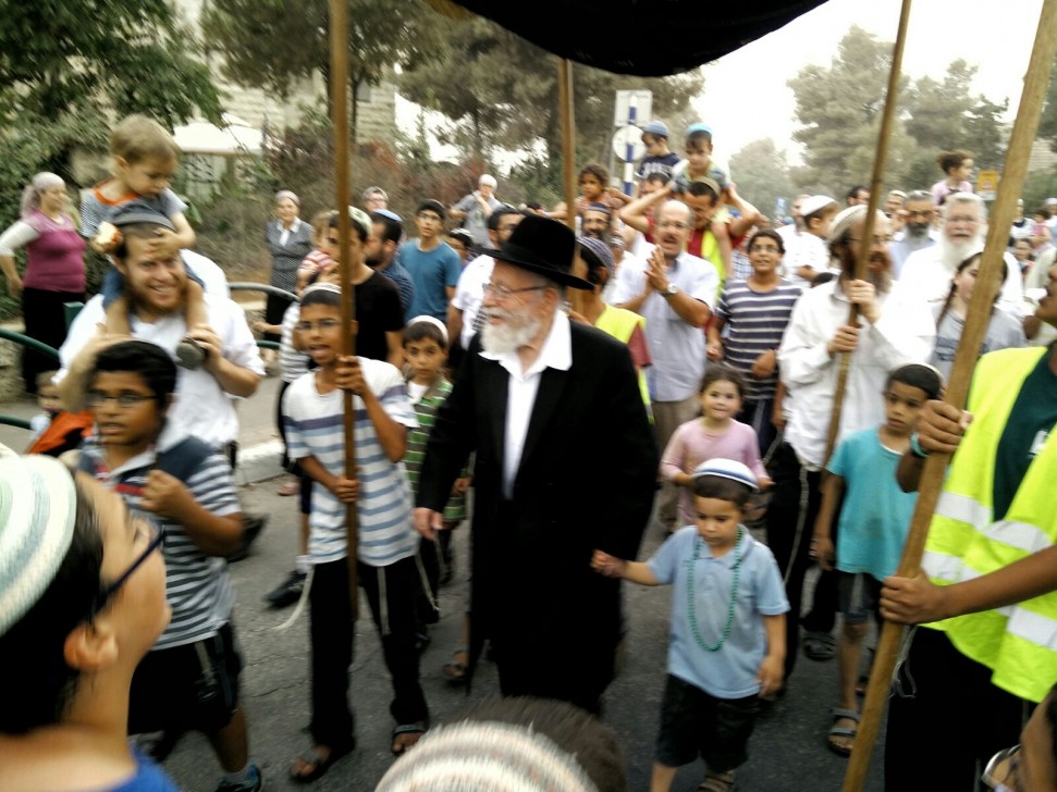 AvS-aTxhjZUyYZYaLuFU8jmk_CdhOdm8MK3oMCyOw5wz